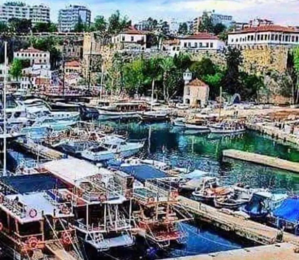Appartamento Kaleici Muhtesem Konum Deniz Yakini 1+0 Oezel Ev Antalia Turchia